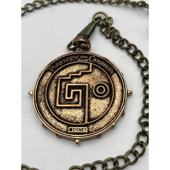 Disney Keychain Jack Skellegington and Pirates of the Caribbean Pendant - Picture 4 of 7